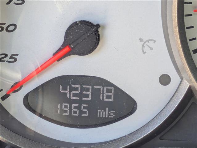 Used 2005 Porsche Boxster S RWD image 9