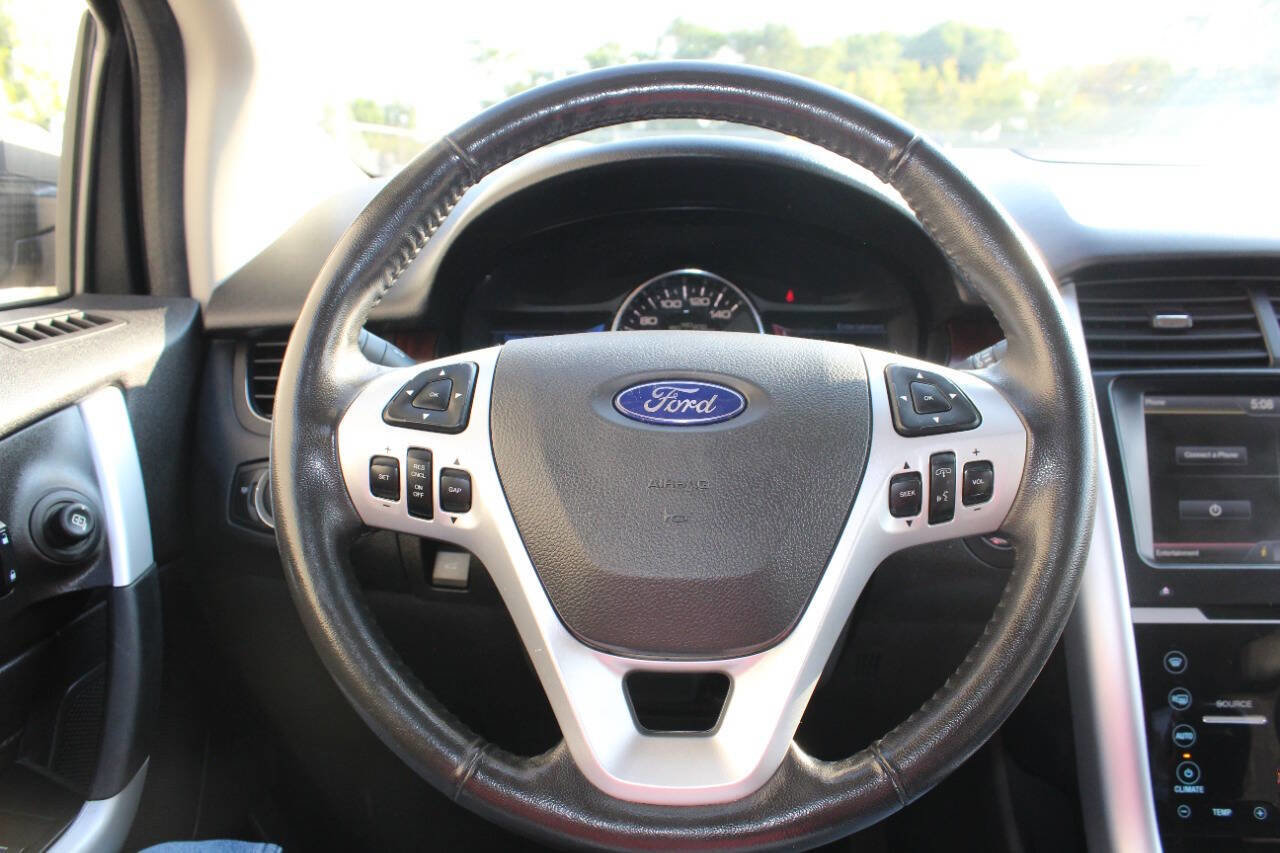 Used 2013 Ford Edge Limited image 27