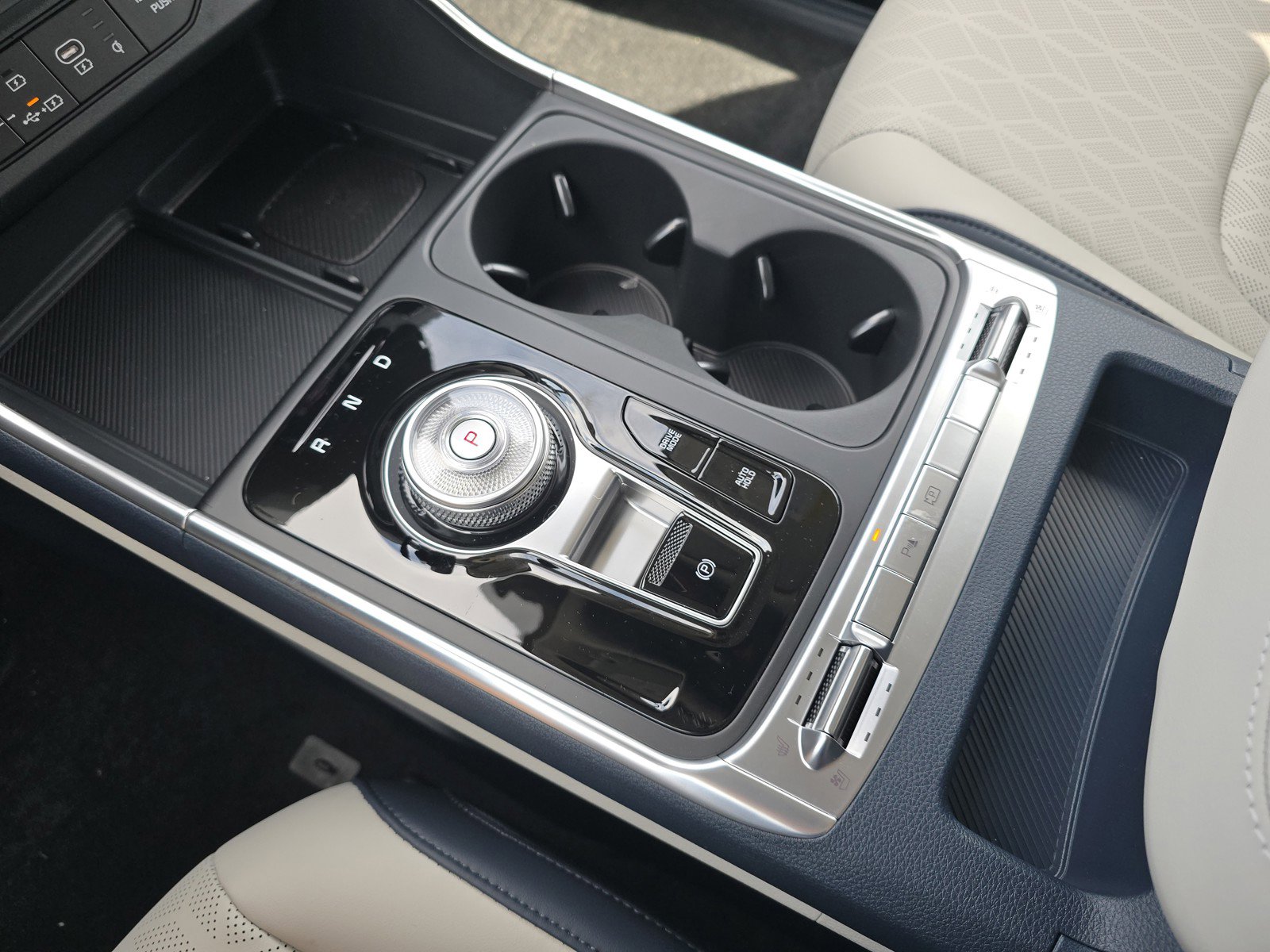 New 2026 Kia Carnival SX image 19