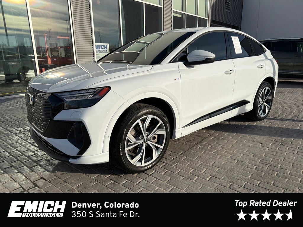 Used 2024 Audi Q4 e-tron Prestige w/ Black Optic Plus Package image 1