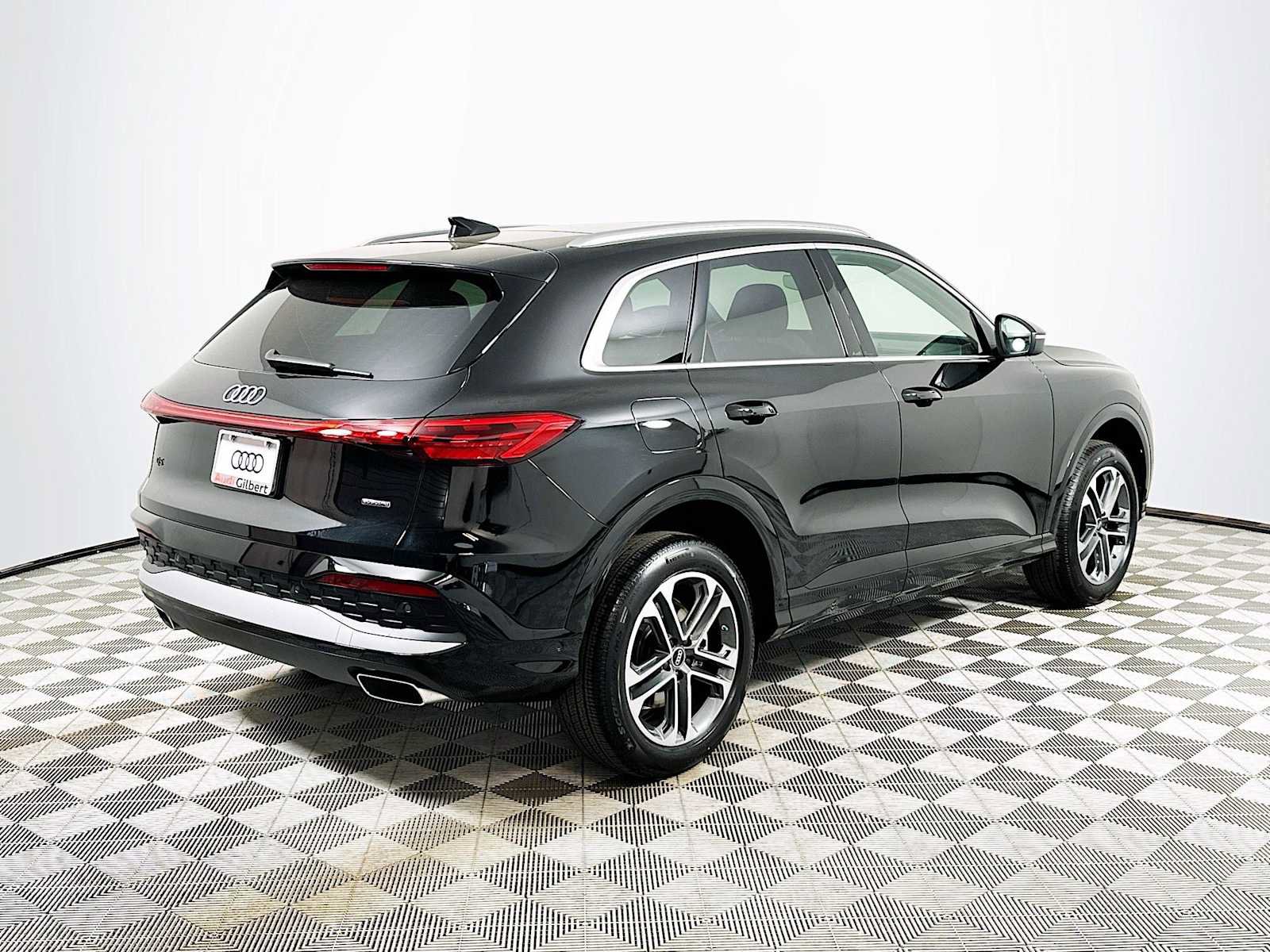 New 2025 Audi Q5 Premium image 7