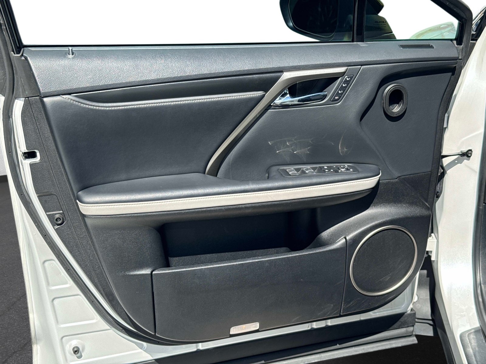 Used 2022 Lexus RX 450h AWD w/ Special Edition image 19