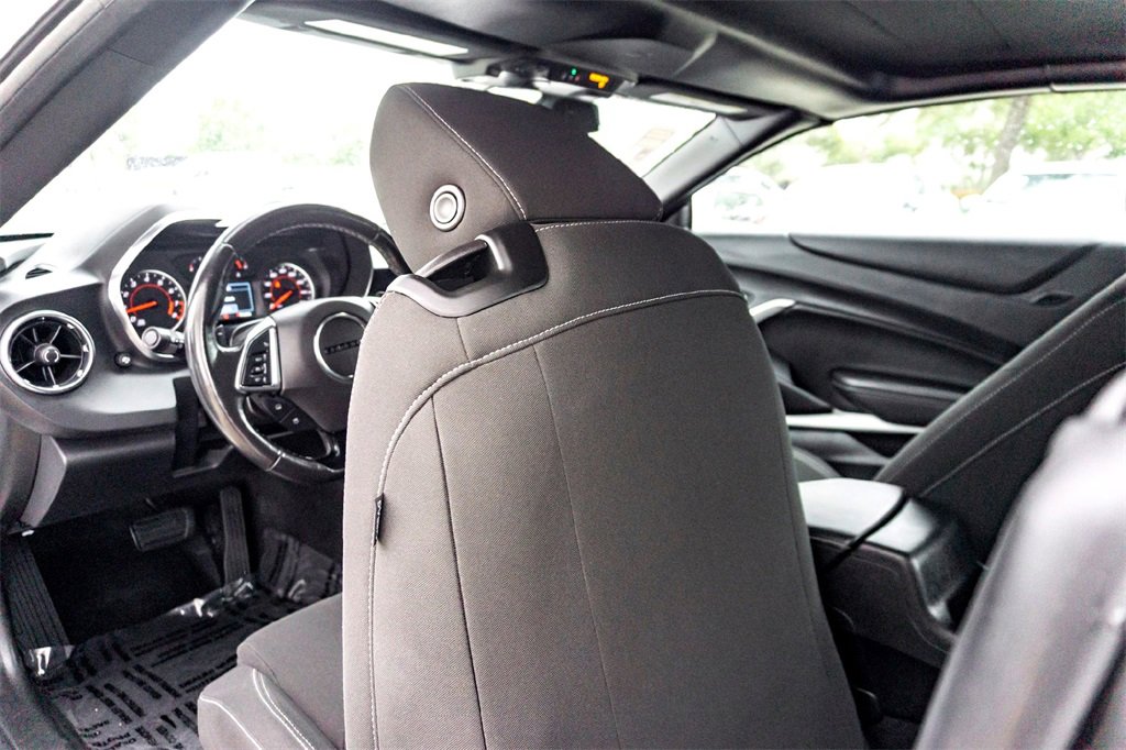Used 2023 Chevrolet Camaro LT image 27