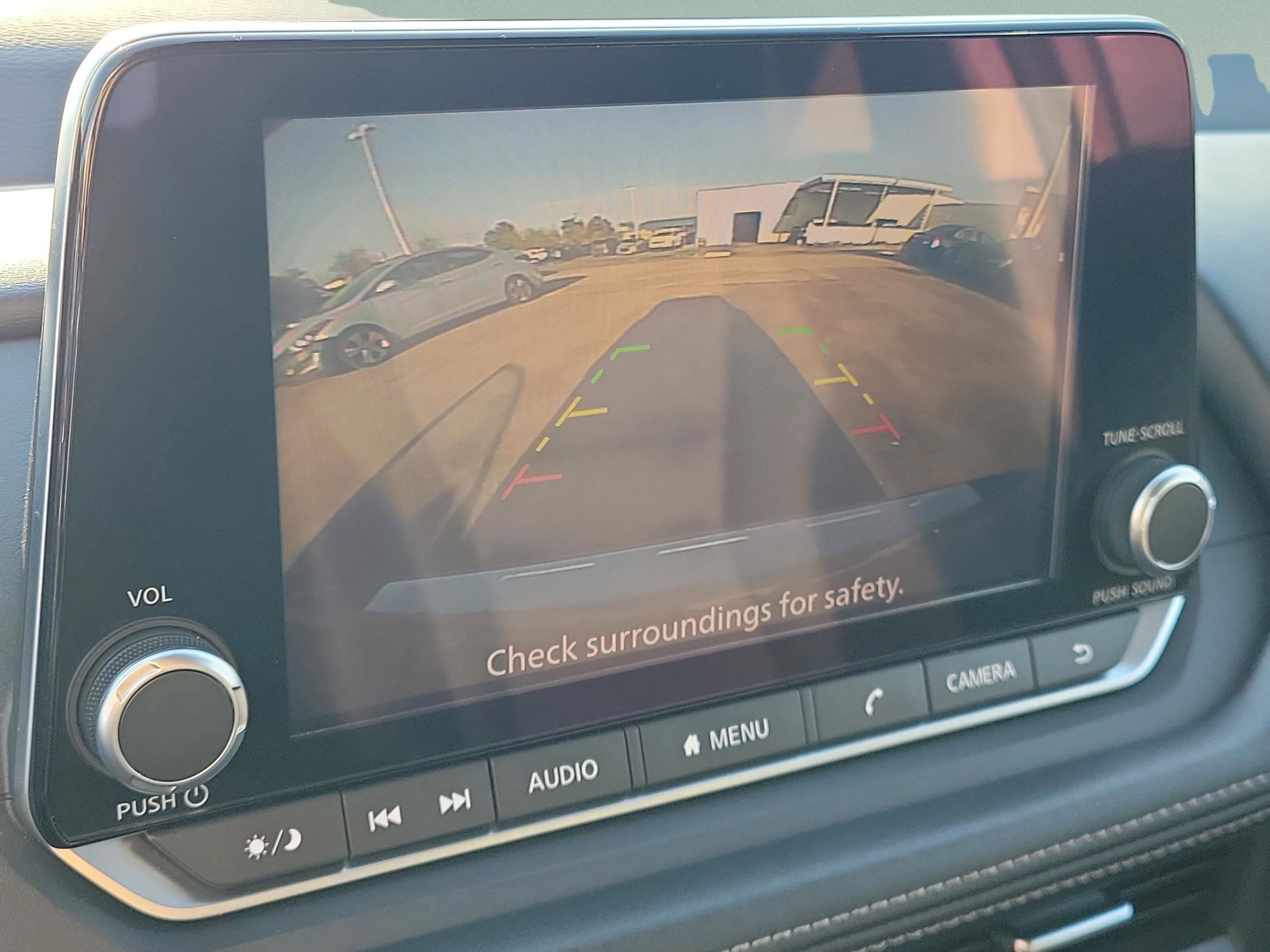 Certified 2024 Nissan Rogue SV image 31