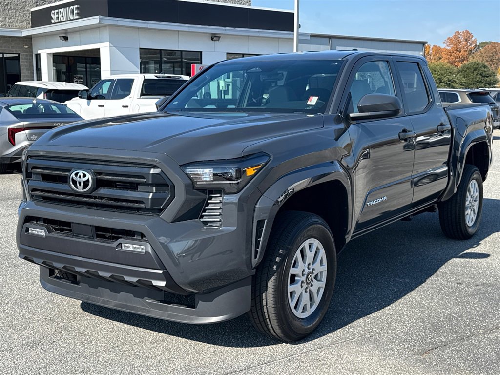New 2025 Toyota Tacoma SR5 image 7
