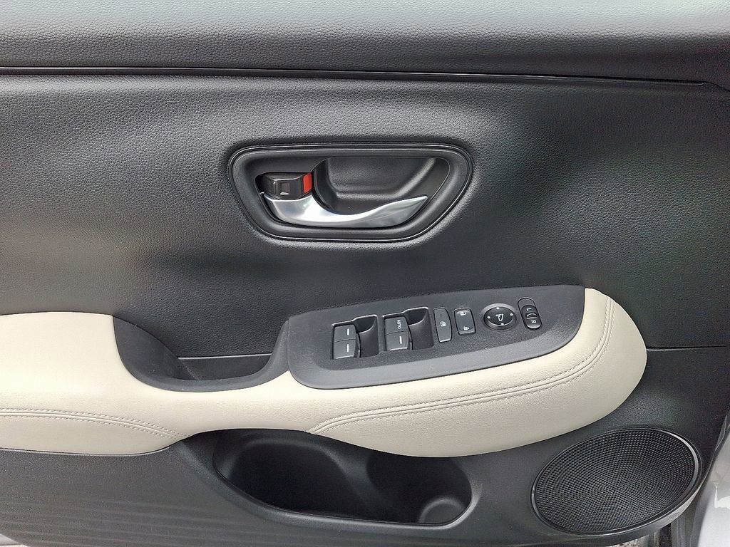 Used 2024 Honda HR-V LX image 14