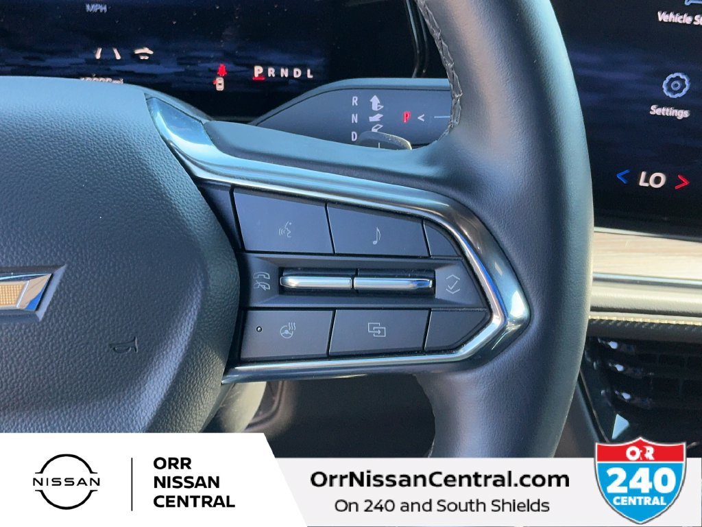 Used 2025 Chevrolet Tahoe Premier AWD/4WD image 22