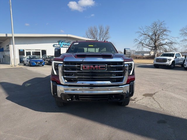 New 2026 GMC Sierra 3500 SLT w/ SLT Convenience Package image 3