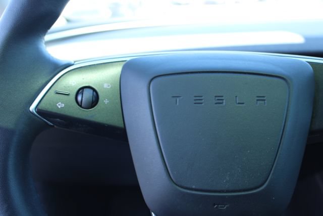 Used 2024 Tesla Model 3 Standard Range RWD image 15