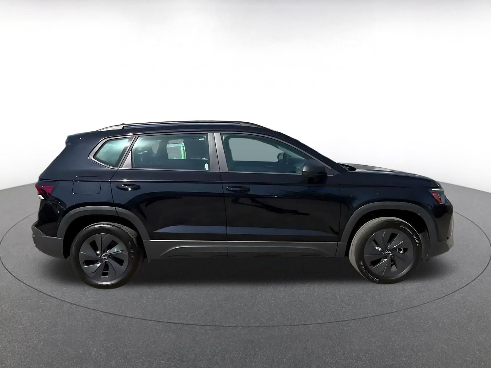 Used 2026 Volkswagen Taos S FWD image 15