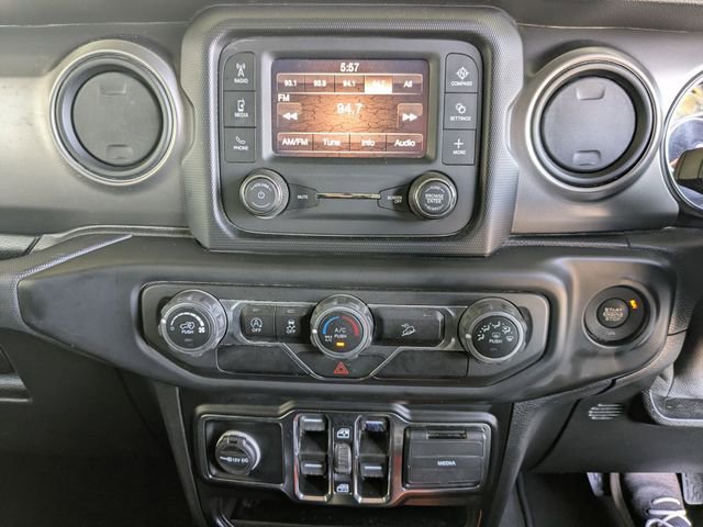Used 2021 Jeep Wrangler Unlimited Sport AWD/4WD video 3