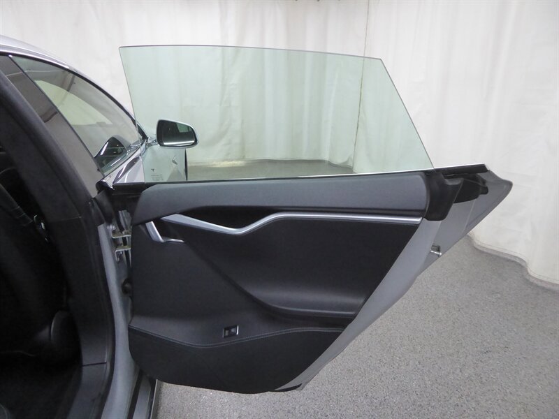 Used 2015 Tesla Model S P85D AWD/4WD image 29