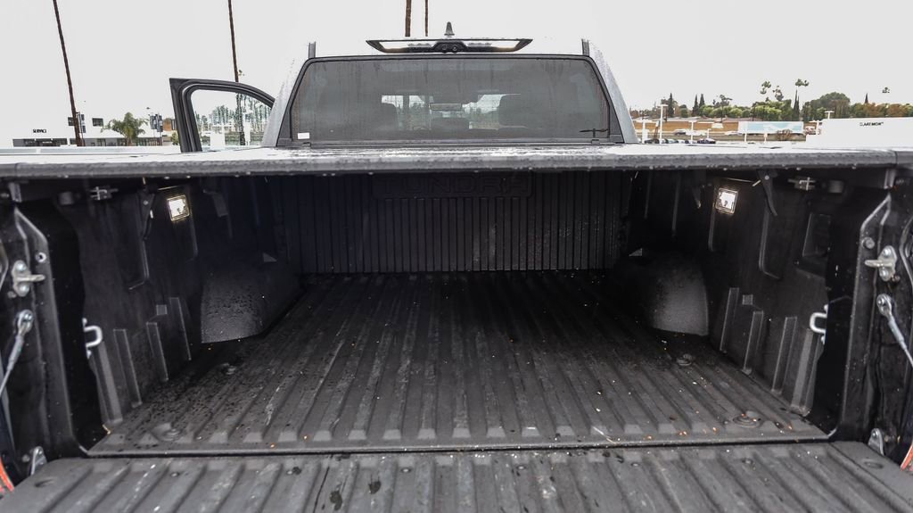Used 2024 Toyota Tundra Platinum AWD/4WD image 31