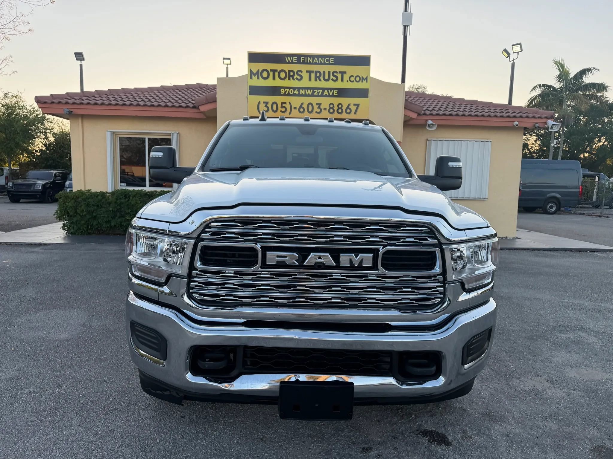 Used 2023 RAM 2500 Tradesman AWD/4WD image 8
