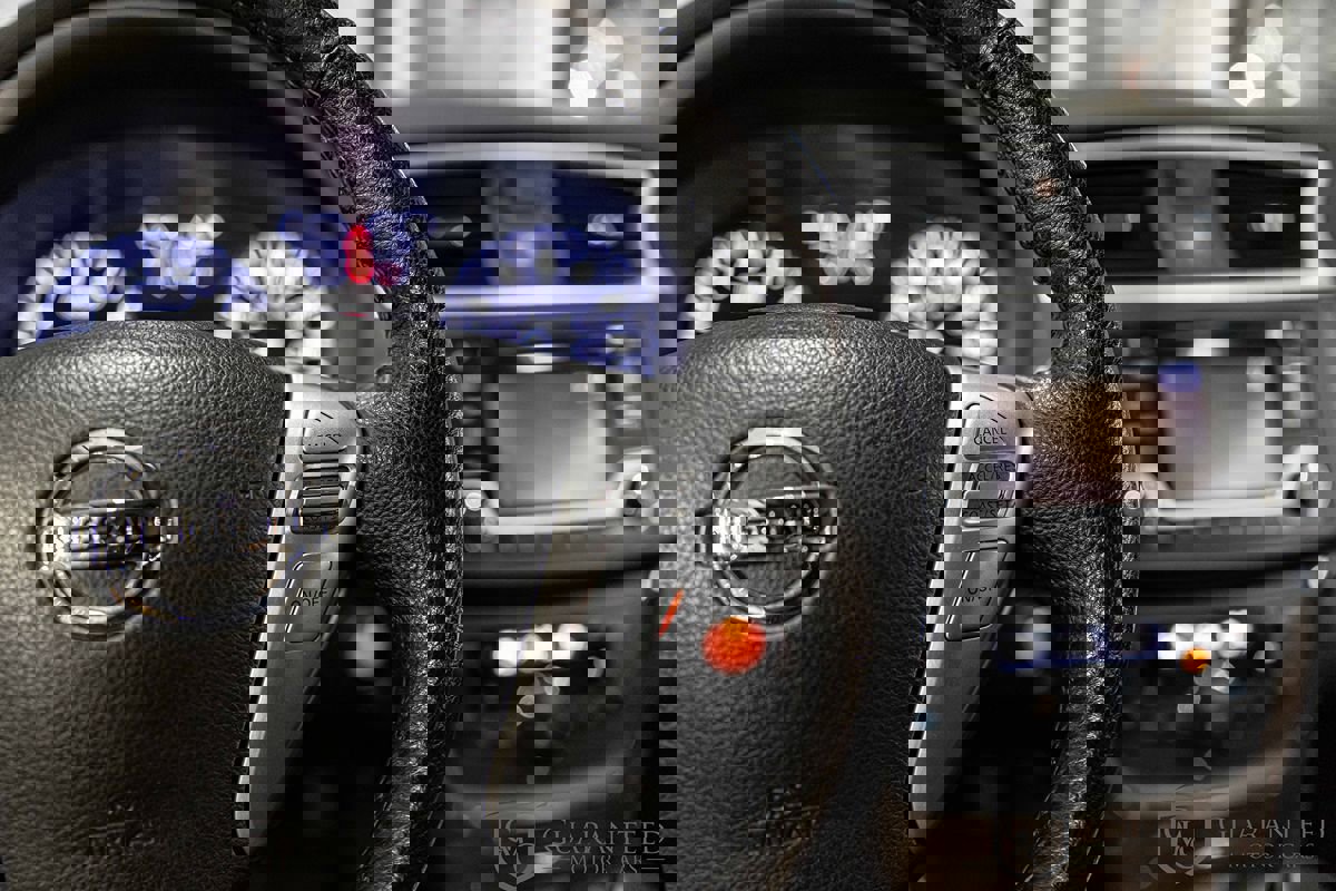 Used 2015 Nissan Sentra SL image 24