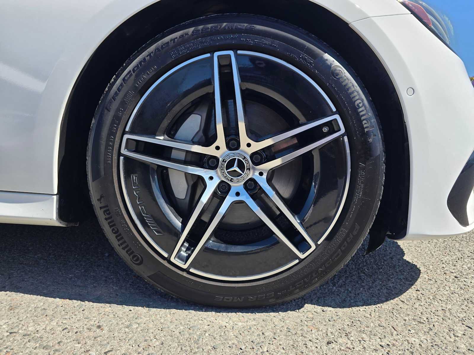 Used 2025 Mercedes-Benz E 350 Sedan w/ Winter Package image 9
