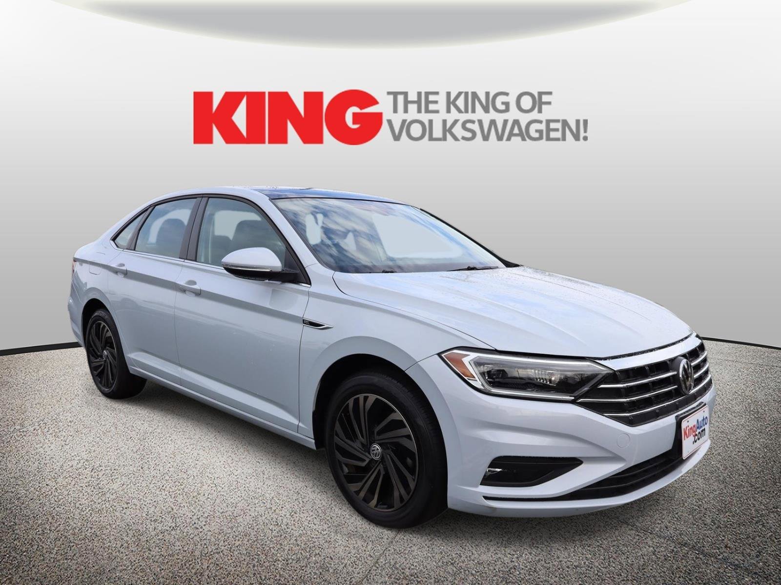 Used 2019 Volkswagen Jetta SEL Premium image 1