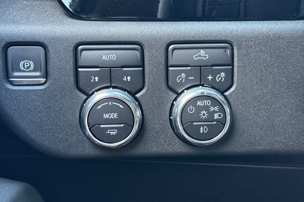 New 2026 GMC Sierra 1500 Elevation image 24