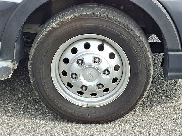 Used 2023 Ford Transit 250 Low Roof AWD w/ Exterior Upgrade Package image 9