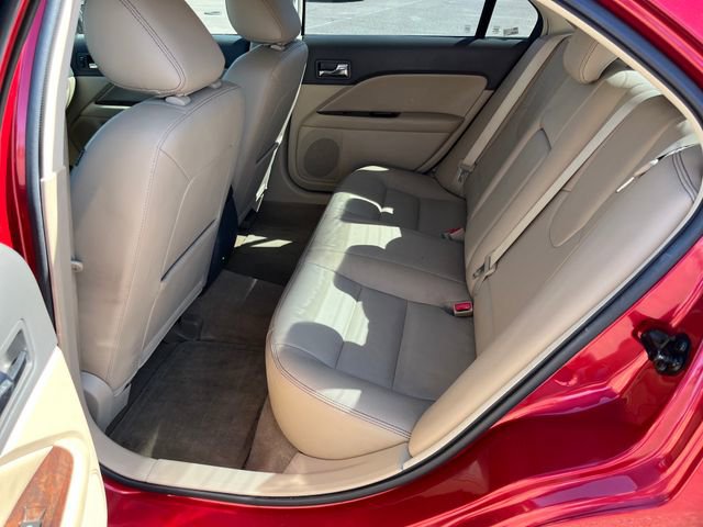 Used 2011 Ford Fusion SEL w/ 301A Rapid Spec Order Code image 3