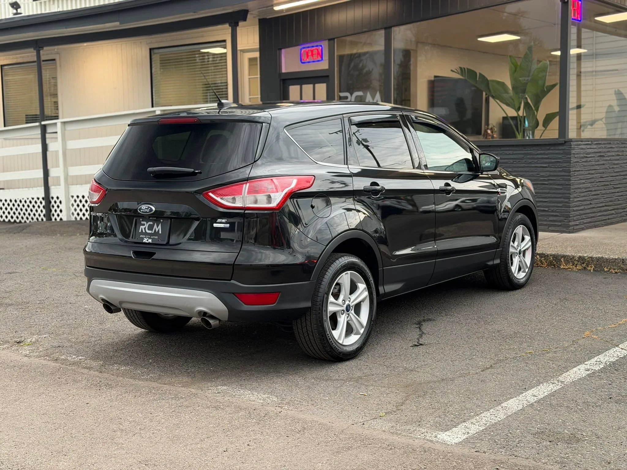 Used 2015 Ford Escape SE image 5