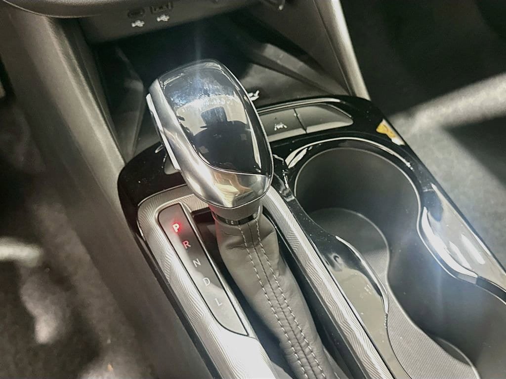 New 2026 Buick Envista Sport Touring w/ Convenience I Package FWD image 17