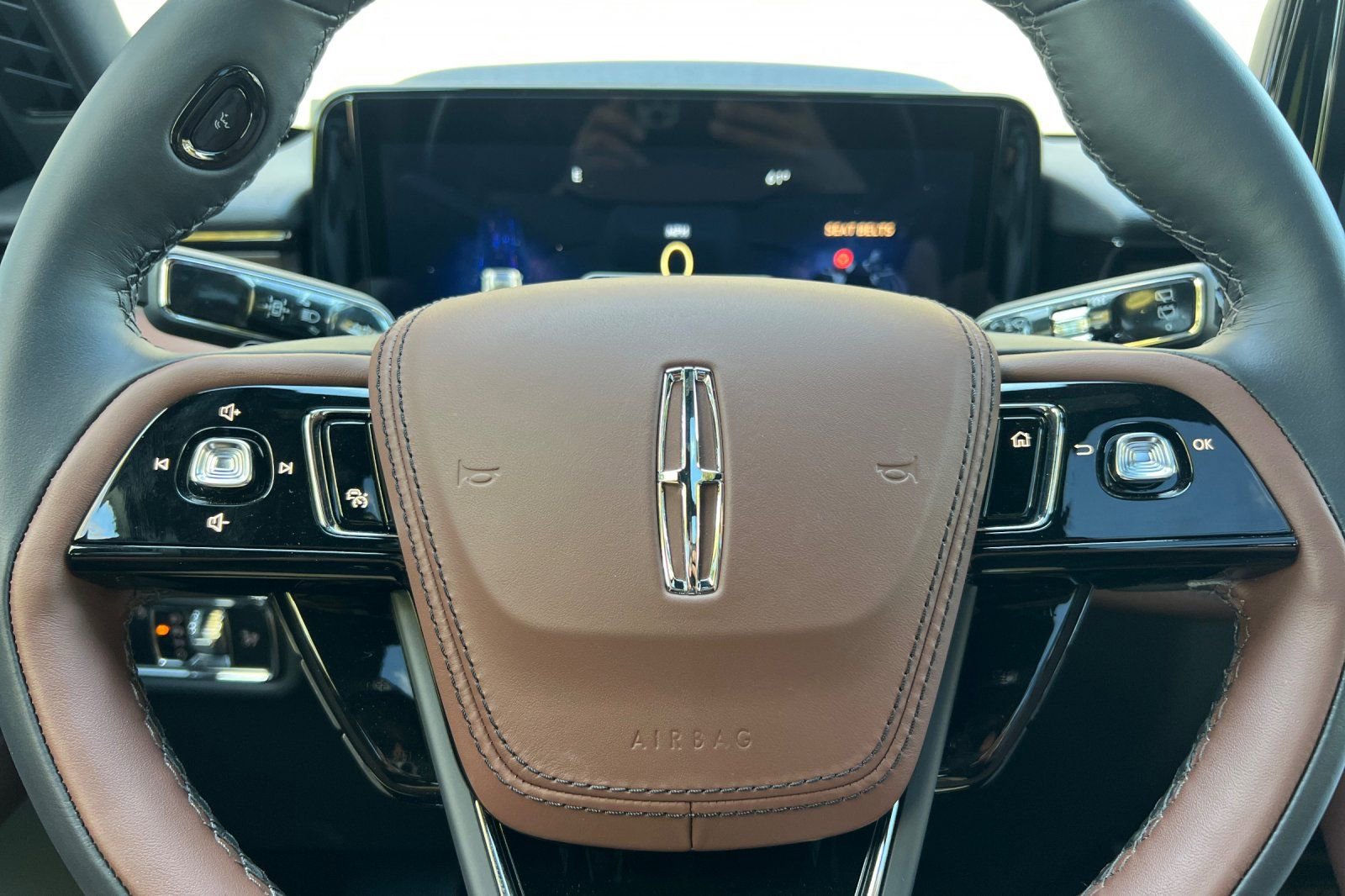 New 2026 Lincoln Aviator Reserve AWD/4WD image 23