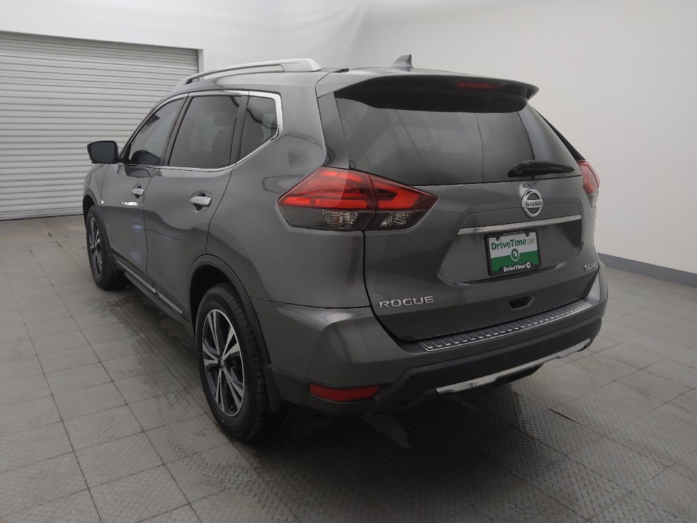 Used 2017 Nissan Rogue SL w/ SL Premium Package image 5