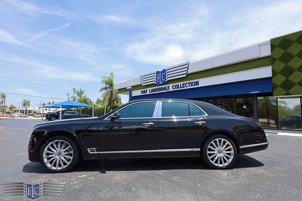 Used 2017 Bentley Mulsanne RWD image 3