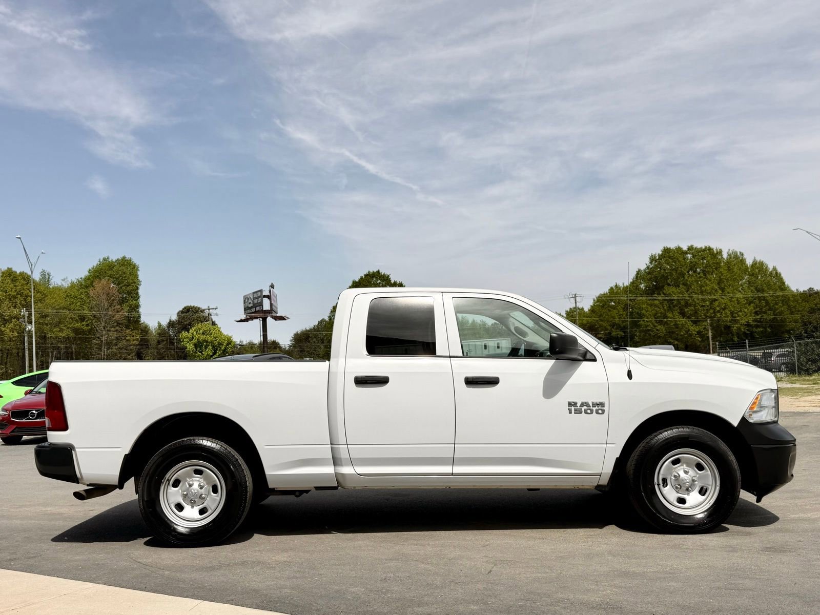 Used 2017 RAM 1500 Tradesman image 9