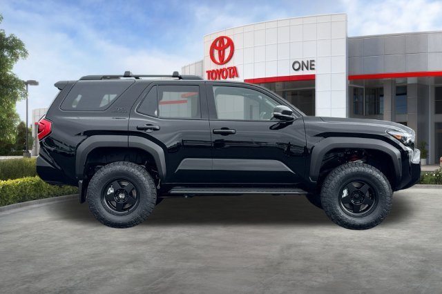 New 2026 Toyota 4Runner TRD Off-Road Premium w/ Tow Technology Package AWD/4WD image 3