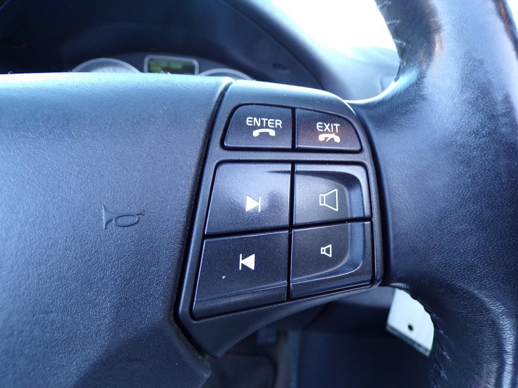Used 2012 Volvo C70 T5 FWD image 19