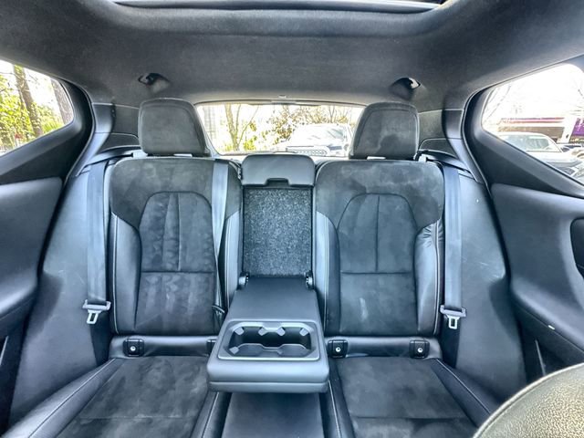 Used 2020 Volvo XC40 T5 R-Design image 30