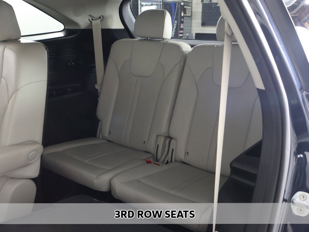 Used 2022 Kia Sorento SX Prestige image 12