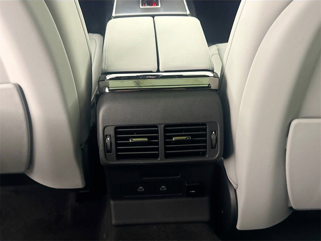New 2026 Land Rover Range Rover Velar S image 24