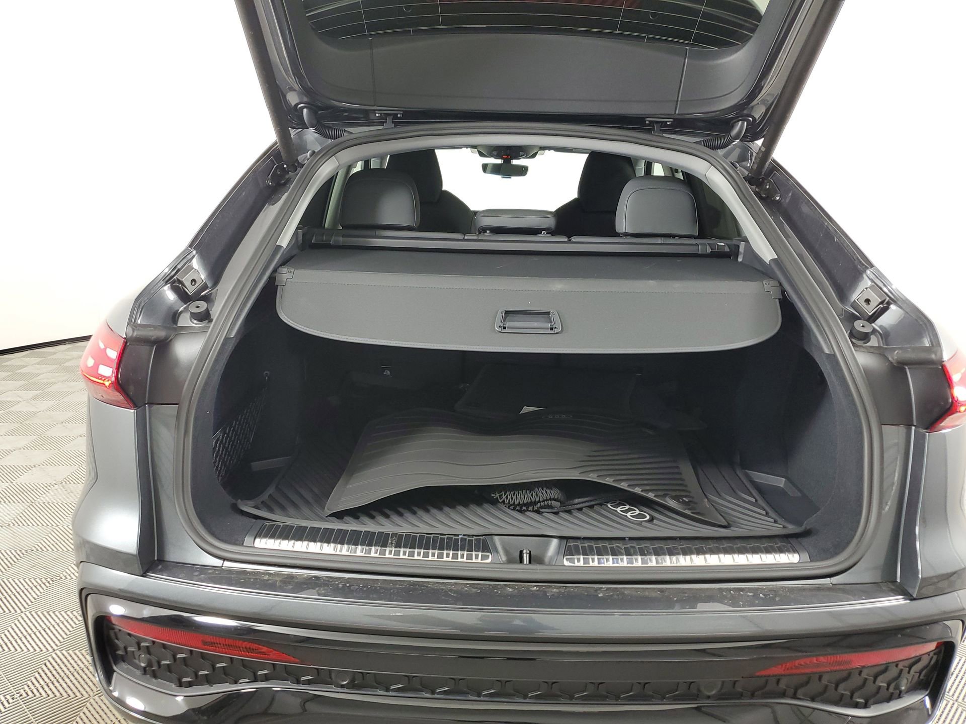 New 2026 Audi Q5 Premium Plus image 21