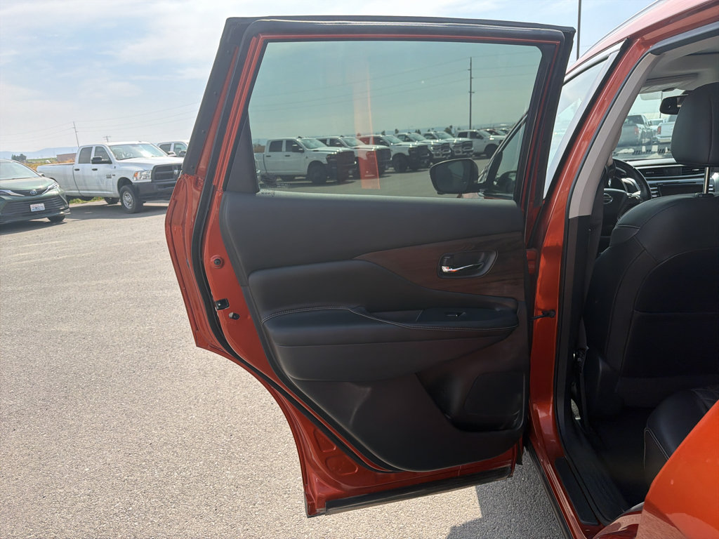Used 2020 Nissan Murano Platinum w/ Cargo Package AWD/4WD image 15
