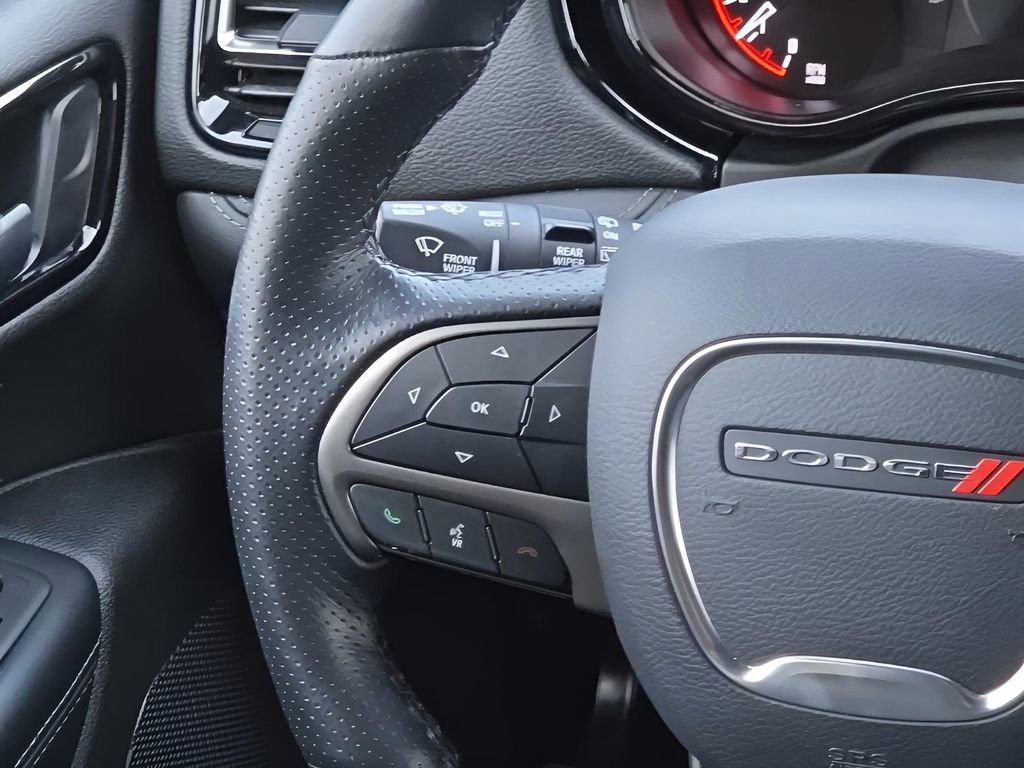 Used 2024 Dodge Durango SXT image 25