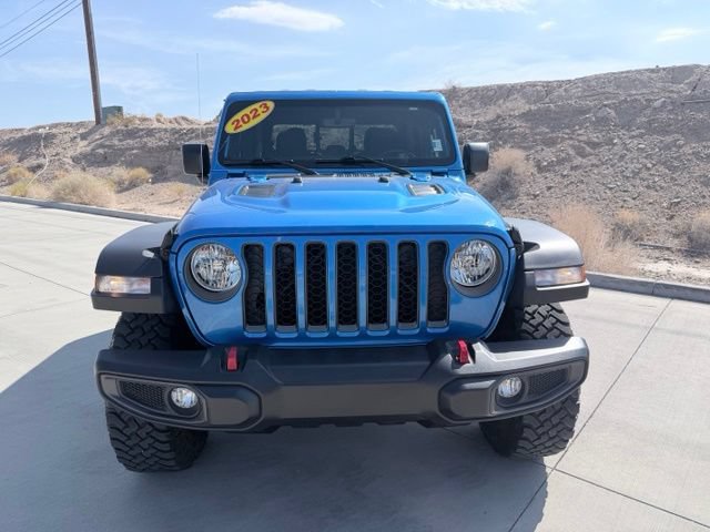 Used 2023 Jeep Gladiator Rubicon w/ Cold Weather Group AWD/4WD image 2