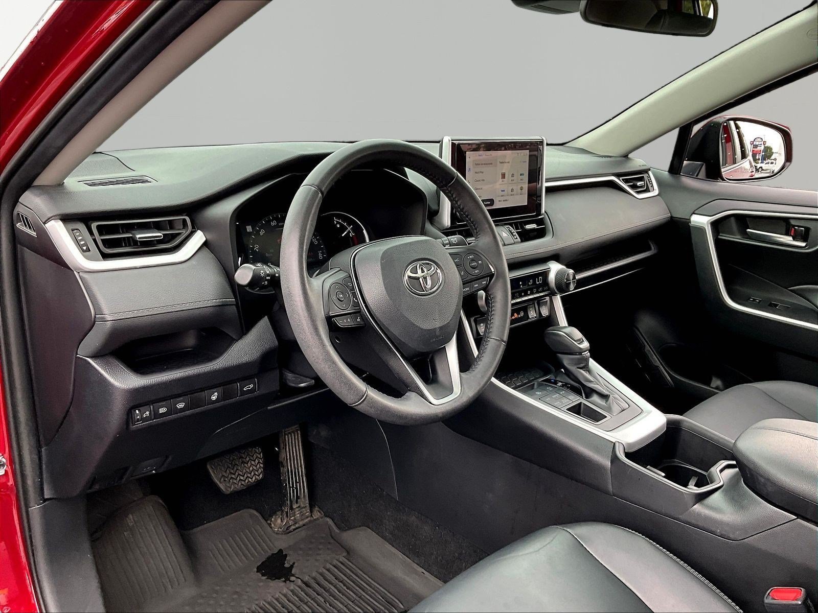 Used 2024 Toyota RAV4 XLE Premium w/ Weather Package AWD/4WD image 17