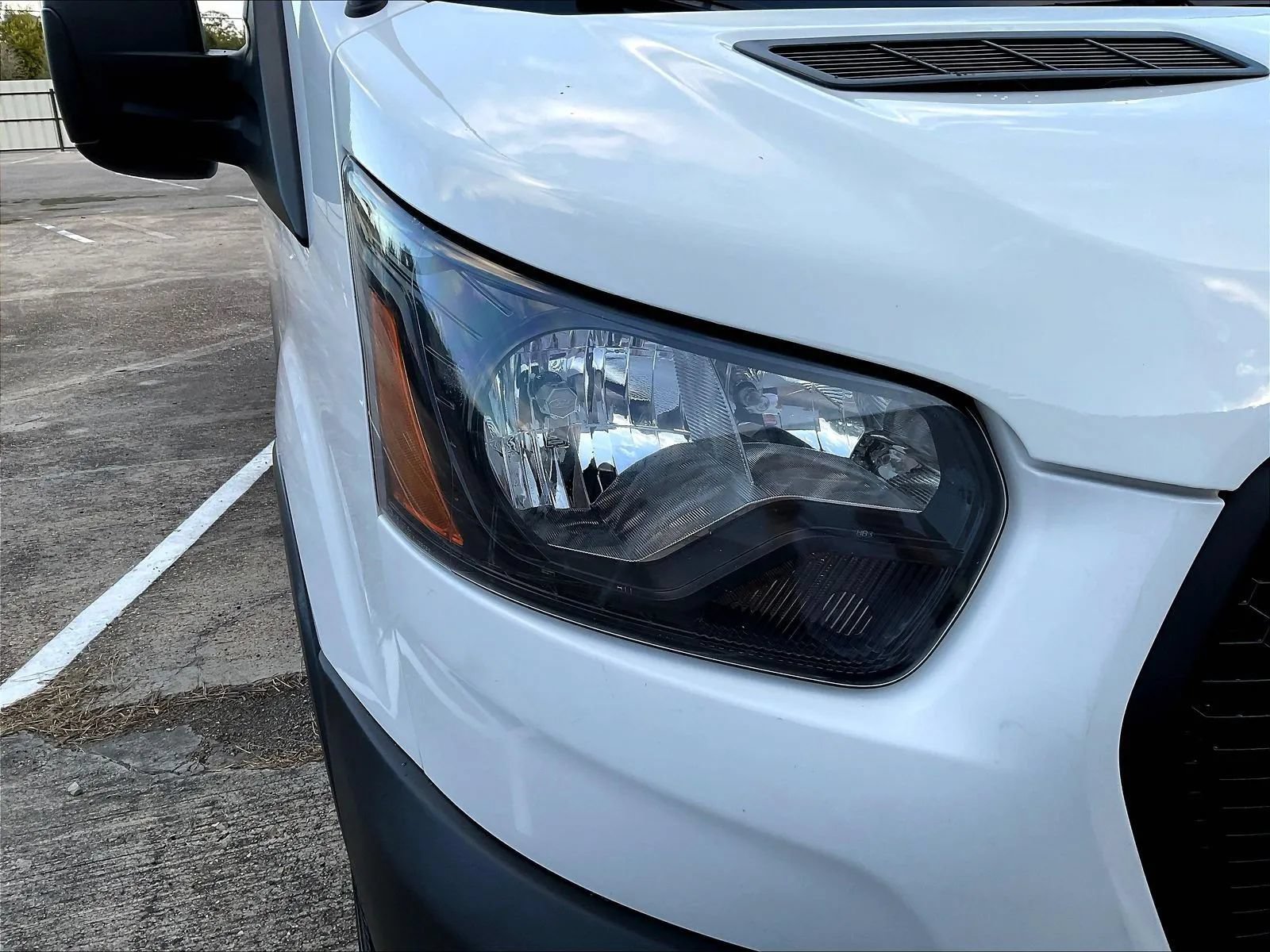 Used 2023 Ford Transit 150 Low Roof RWD image 32