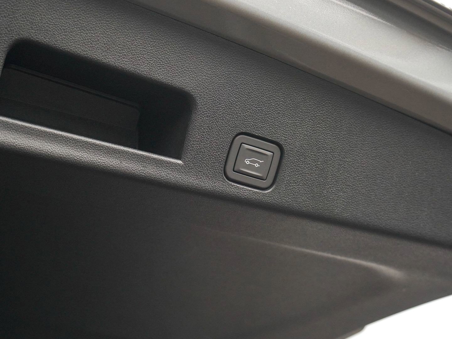 New 2026 GMC Acadia Elevation w/ Black Edition AWD/4WD image 9