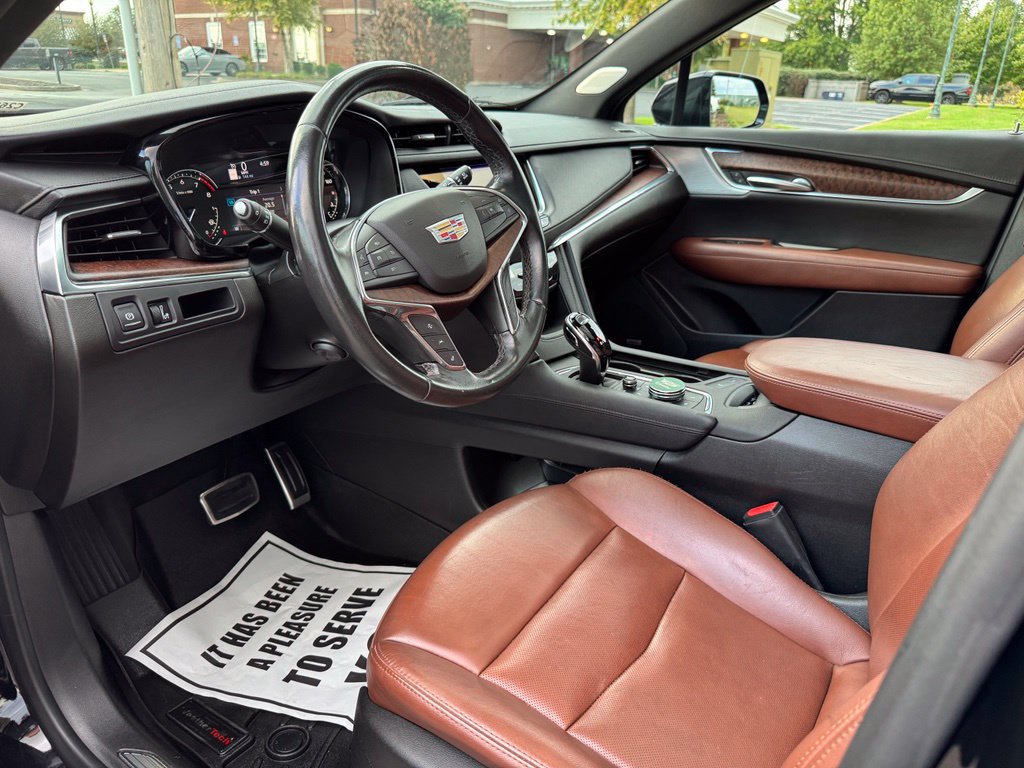 Certified 2023 Cadillac XT5 Sportv AWD/4WD image 11