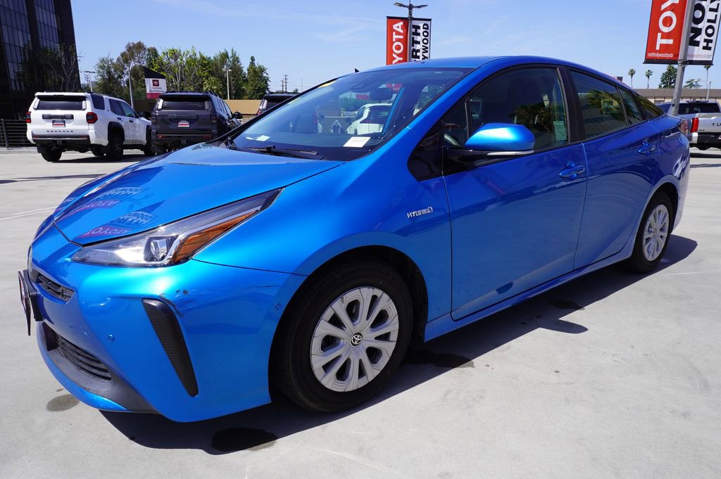 Certified 2019 Toyota Prius LE w/ Carpet Mat Package FWD image 5