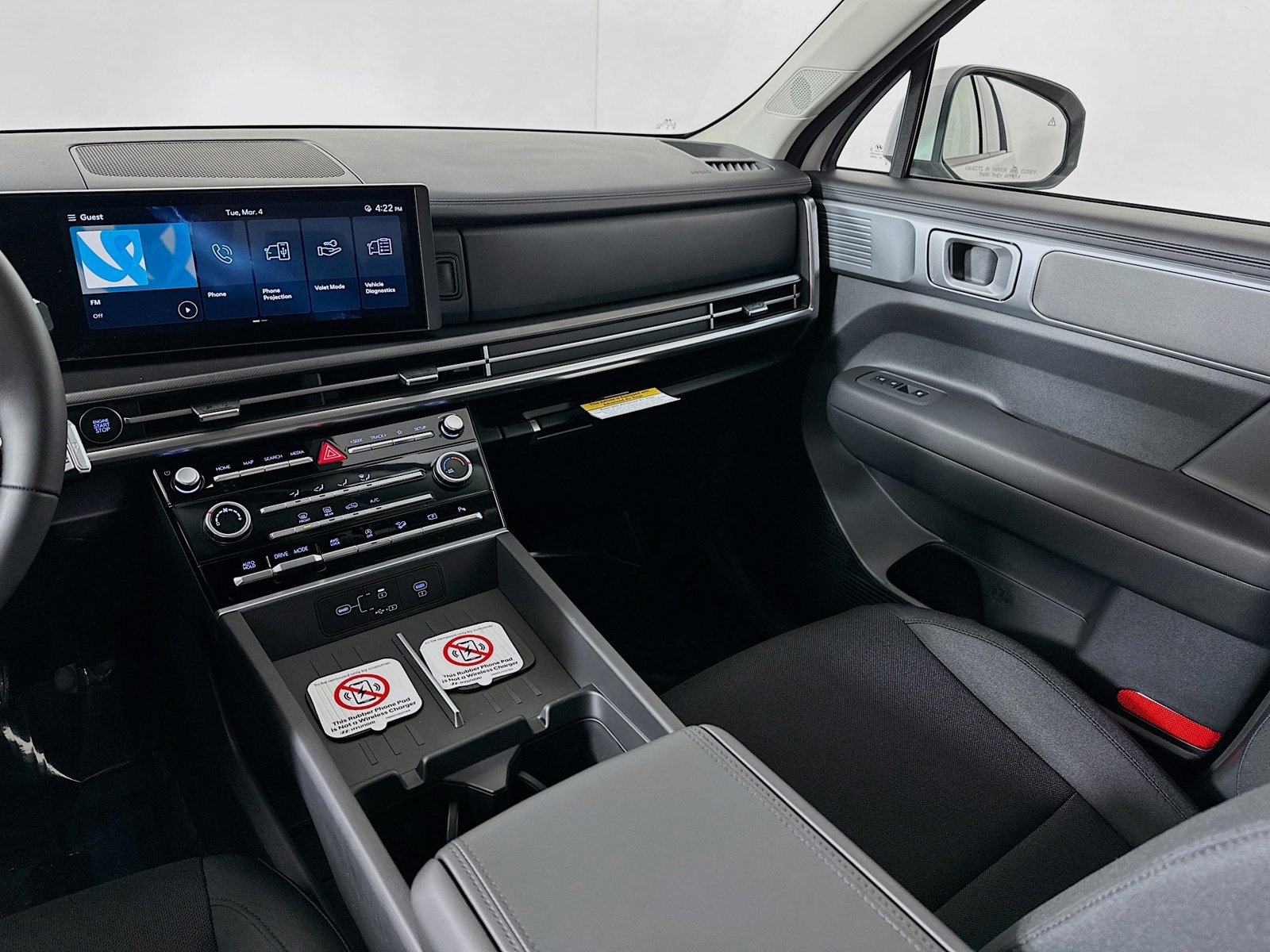 New 2025 Hyundai Santa Fe SE image 21