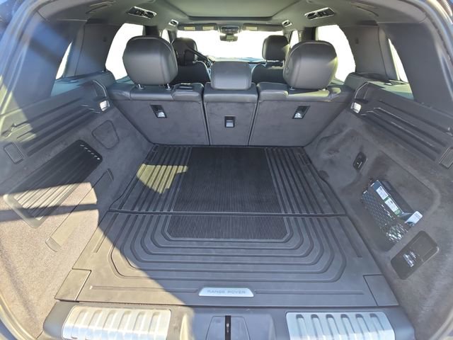 Used 2024 Land Rover Range Rover Sport Dynamic SE image 13
