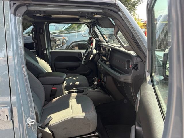 Used 2026 Jeep Gladiator Rubicon AWD/4WD image 28