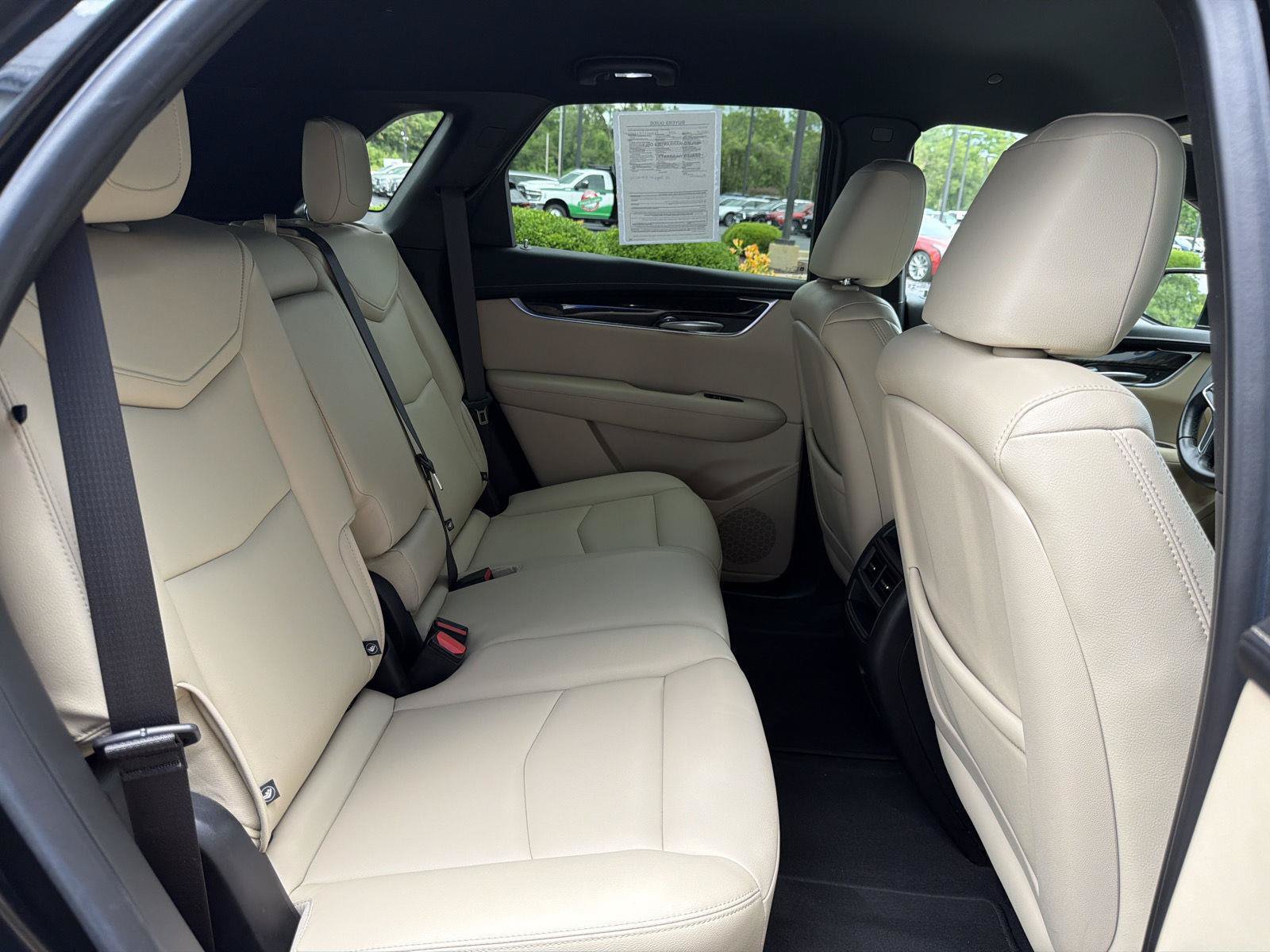 Used 2019 Cadillac XT5 FWD image 36