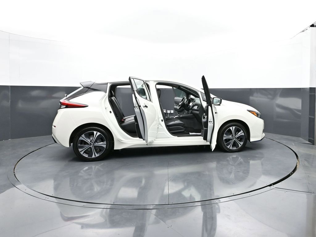 Used 2019 Nissan Leaf SL Plus FWD image 32