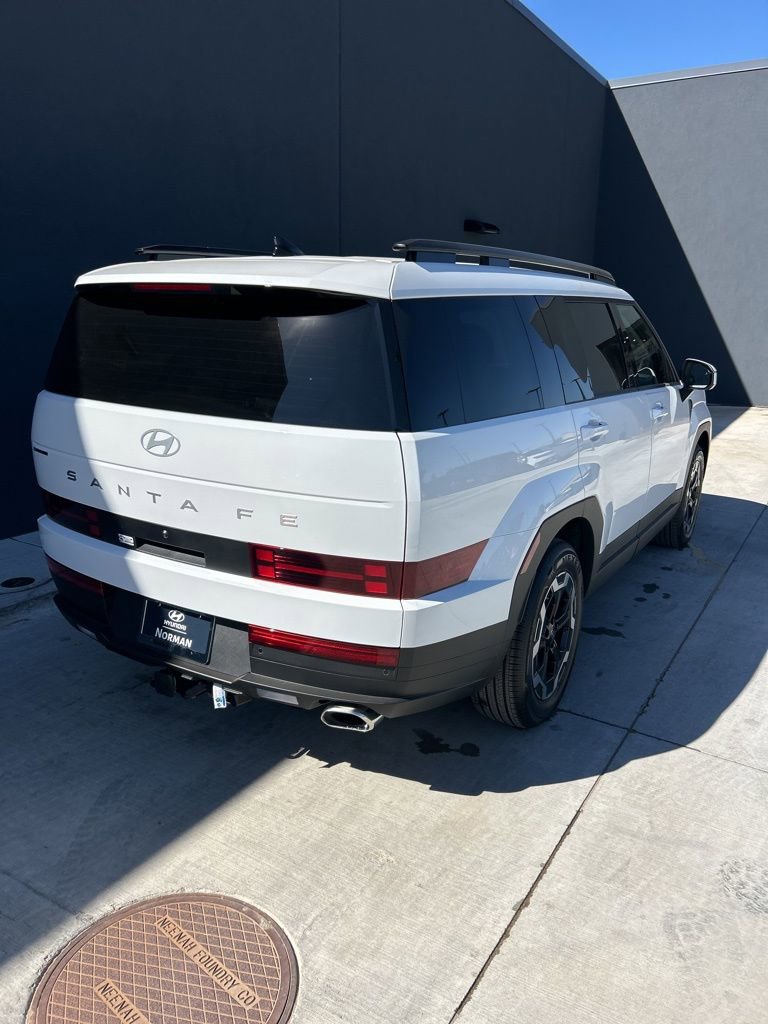 New 2026 Hyundai Santa Fe SEL w/ Tow & Go Package FWD image 4